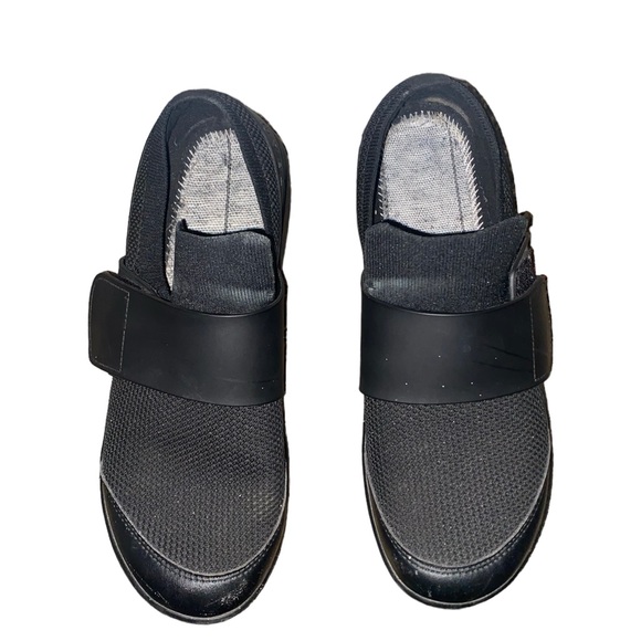 Alegria Traq Women’s QWIK Size 41 (US 10.5-11) Black Out Hook Loop Strap. - Picture 3 of 8